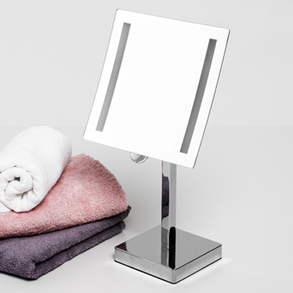 Зеркало косметическое для ванной с 3-х кратным увеличением K-1007 с LED-подсветкой фото