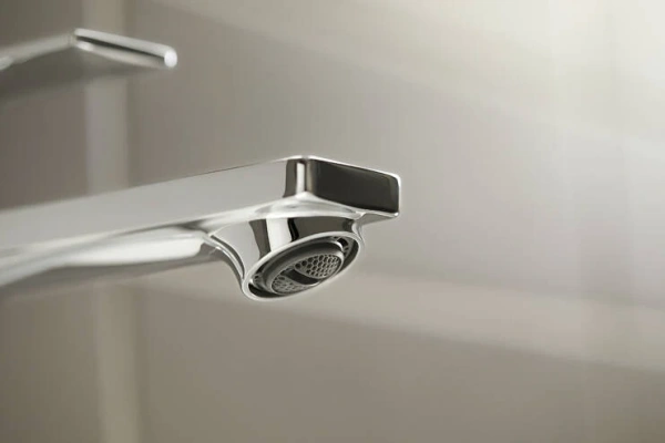 Смеситель для раковины с донным клапаном Hansgrohe Rebris E 72557000 фото