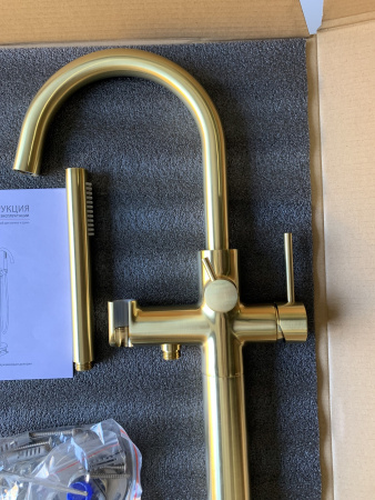 Смеситель для ванны напольный Timo Saona 2310/17Y-CR Золото матовое фото