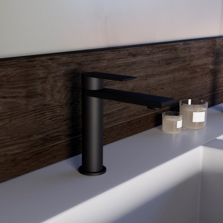 Смеситель для раковины Vincea Vogue VBF-2VS1MB черный матовый фото