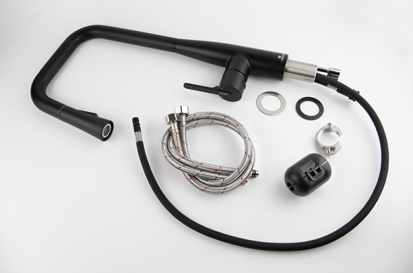 Смеситель для кухни с выдвижной лейкой Kaiser Claro 22144-9 черный матовый фото