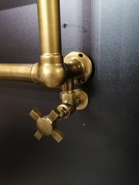 Водяной полотенцесушитель Boheme 718 фото