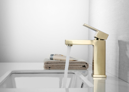 Смеситель для раковины Abber Daheim AF8210G золото матовое фото