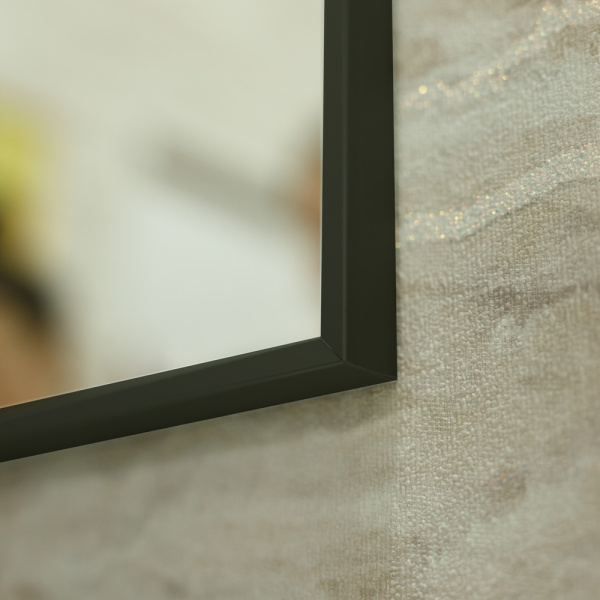 Зеркало в алюминиевой раме BelBagno SPC-AL-600-800 Nero 60x80 черное фото