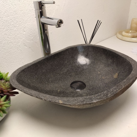 Накладная раковина из речного камня RS01253 (44*37*15) фото