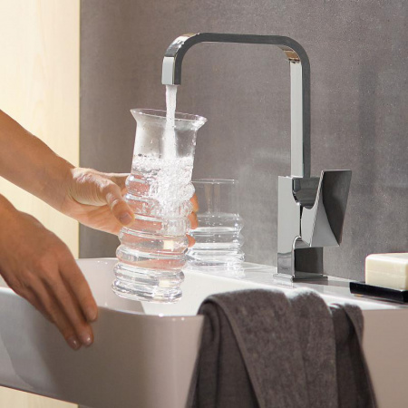 Смеситель для раковины Hansgrohe Metropol 32511000 фото