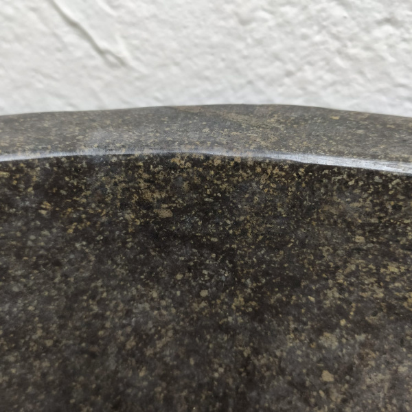 Накладная раковина из речного камня RS01314 (70*39*16) фото