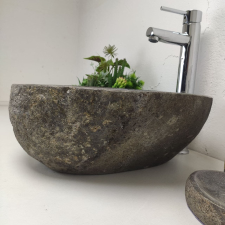 Накладная раковина из речного камня RS01385 (41*39*16) фото