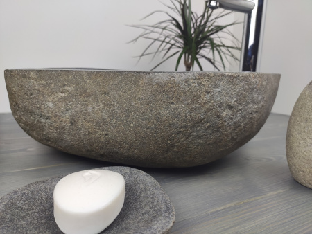 Накладная раковина из речного камня RS386 (46*43*15) фото