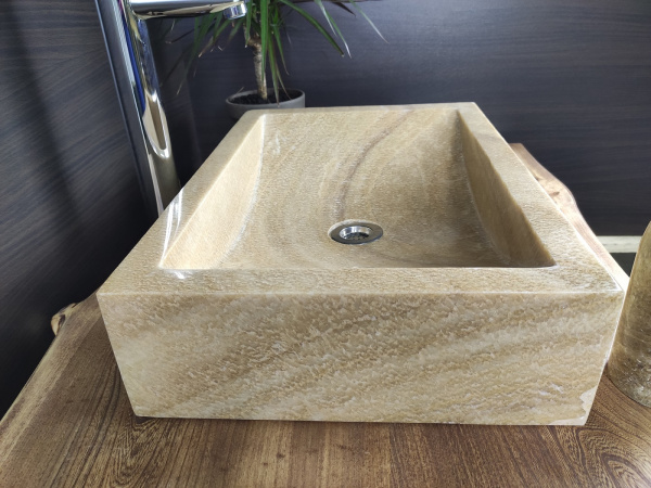 Накладная раковина из оникса Indo Prau Sunset Kecil OP-00115 фото