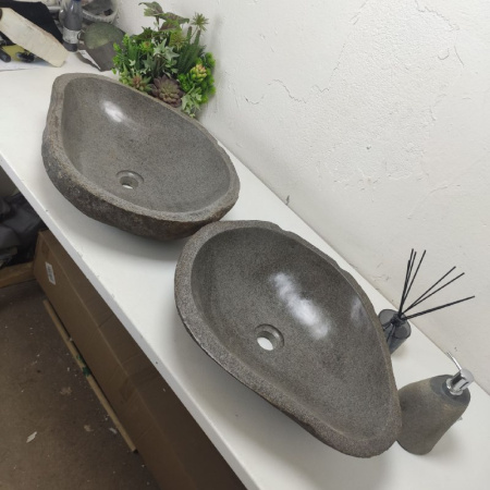 Раковина из речного камня ПАРА!!! RS01730 (55*42*15) фото