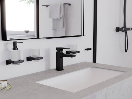 Дозатор для жидкого мыла Hansgrohe AddStoris 41745670 черный матовый фото