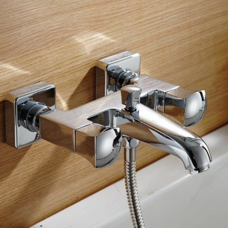Смеситель для ванны с душем Bravat Whirlpool F678112C-01 фото