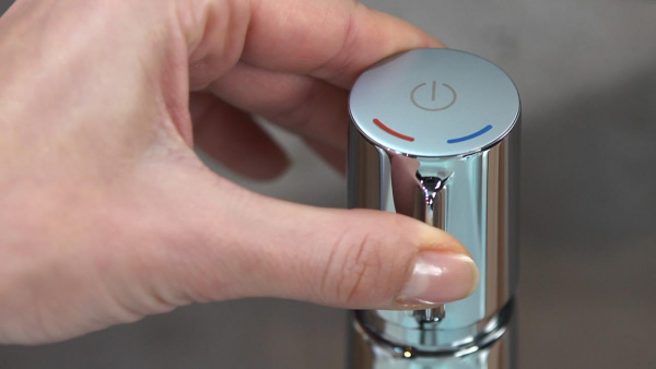 Смеситель для раковины с гигиеническим душем Hansgrohe Тalis Select S 72291000 фото