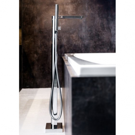 Смеситель для ванны напольный Ravak Chrome CR 080.00 X070101 фото