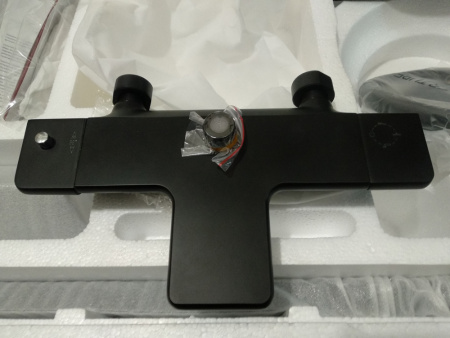 Душевая система (стойка) с термостатом Kaiser Elite 01182-2 черная фото