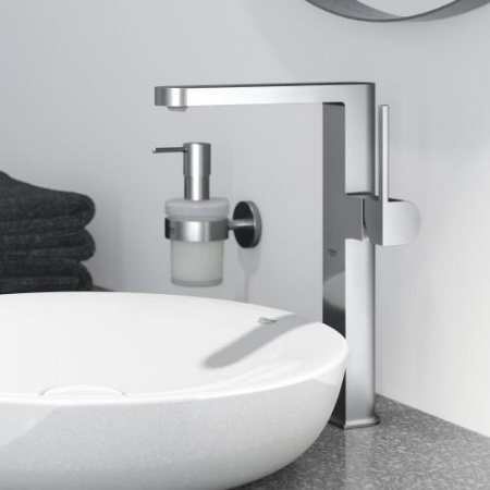Высокий смеситель для раковины Grohe Plus 32618003 фото