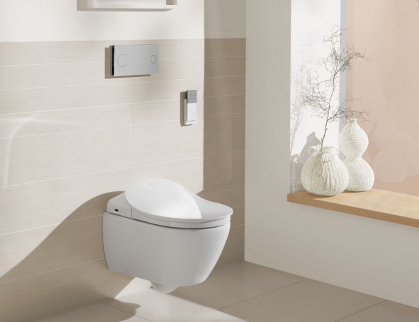 Крышка-сиденье для унитаза с функцией биде Villeroy & Boch ViClean V02EL401 фото