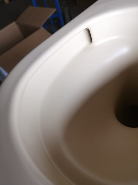 Подвесной унитаз со смывом торнадо SantiLine SL-5005T-BG с сиденьем, бежевый матовый фото