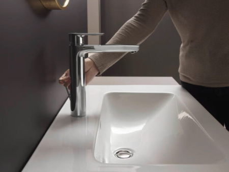 Высокий смеситель для раковины Hansgrohe Vernis Blend 71552000 хром фото