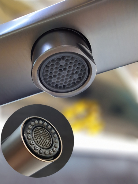 Смеситель для кухни с подключением к фильтру AltroBagno Flusso 050203GM оружейная сталь фото