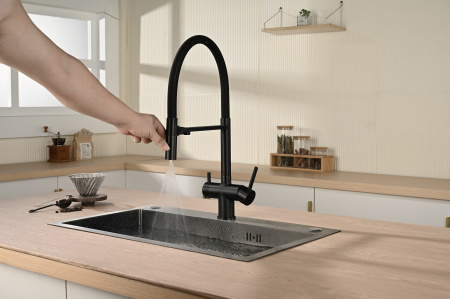 Смеситель для кухни с подключением к фильтру Vincea VKF-120MB черный матовый фото