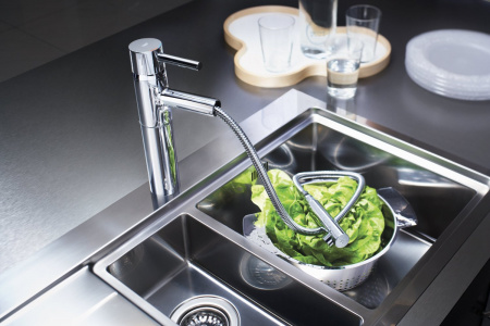 Смеситель для кухни Grohe Essence 32171000 с выдвижным изливом фото