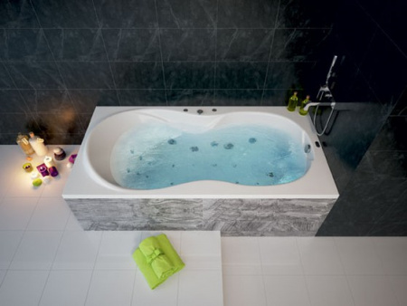 Акриловая ванна Aquatek Мартиника без гидромассажа 180х90 с каркасом и экраном фото