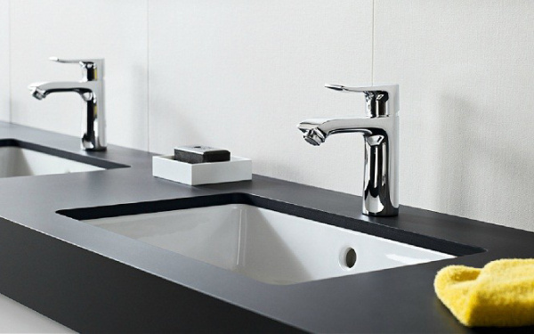 Смеситель для раковины Hansgrohe Metris 31080000 фото