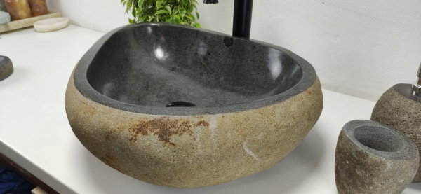 Накладная раковина из речного камня RS0871 (57*42*15) фото