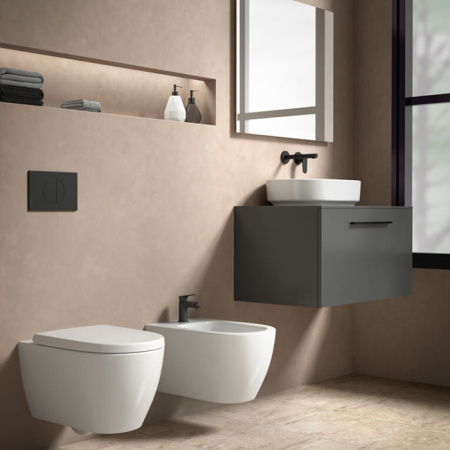 Настенный смеситель для раковины Ideal Standard Ceralife BE019XG черный матовый фото