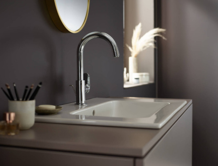 Высокий смеситель для раковины Hansgrohe Vernis Blend 71554000 хром фото