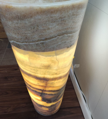 Раковина напольная из оникса Yellow ON-01355 (45*45*90) фото