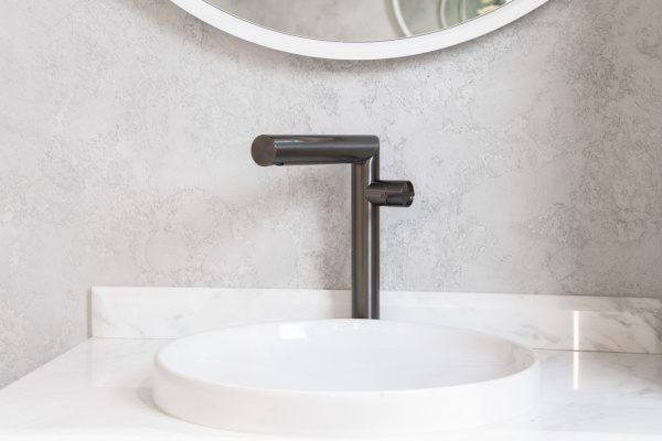 Смеситель для раковины Abber Perfekte 316 AF8A11BGG-L оружейная сталь брашированная фото