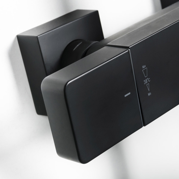 Душевая система Clever Nine Xtreme 60791 Черная матовая фото