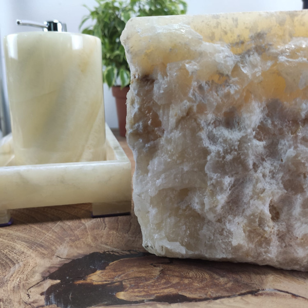 Накладная раковина из оникса Scuare Yellow SO-00903 (40*40*13) фото