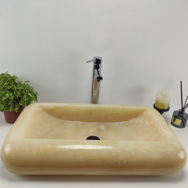 Накладная раковина из оникса Kotak Luncur bibir Yellow KL-00868 (70*40*15) фото