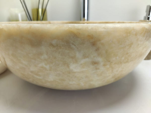 Накладная раковина из оникса Indo Bowl Yellow Small TinLip BO-00324 фото