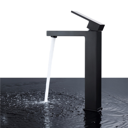 Высокий смеситель для раковины Abber Daheim AF8211B черный матовый фото