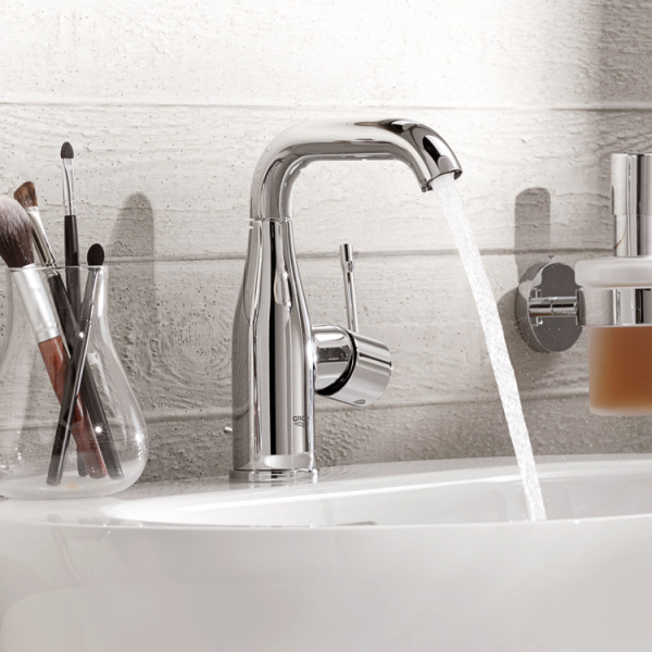 Смеситель для раковины Grohe Essence New 23462001 фото