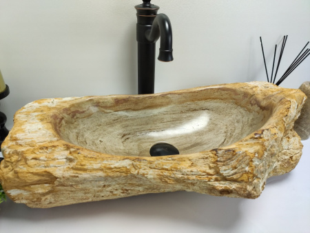 Накладная раковина из окаменелого дерева FS-0402 (63*36*16) фото