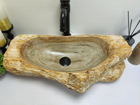 Накладная раковина из окаменелого дерева FS-0402 (63*36*16) фото