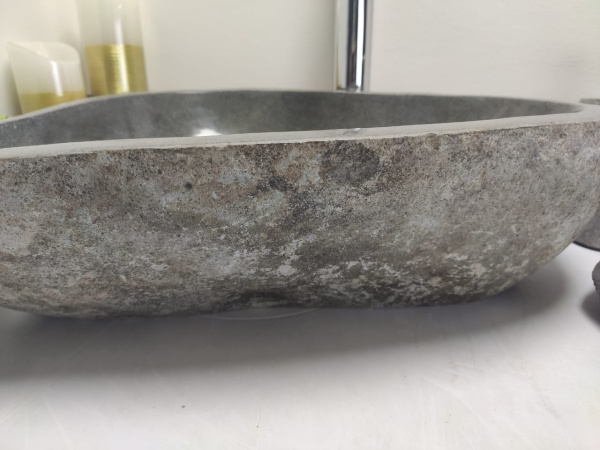 Накладная раковина из речного камня RSM0694 (47*39*15) фото
