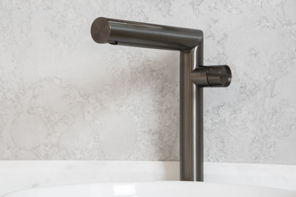 Смеситель для раковины Abber Perfekte 316 AF8A11BGG-L оружейная сталь брашированная фото