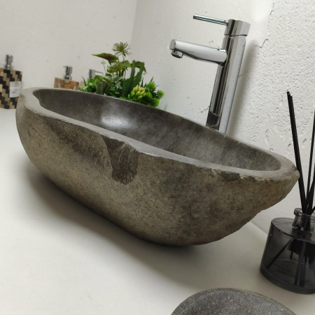 Накладная раковина из речного камня RS01314 (70*39*16) фото