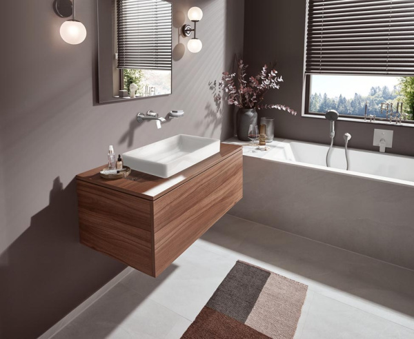 Смеситель для раковины настенный Hansgrohe Vivenis 75050000 хром фото
