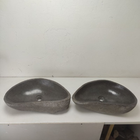 Раковина из речного камня RS01949 (57*34*15) фото