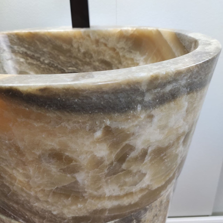 Раковина напольная из оникса Grey ON-01365 (45*45*90) фото