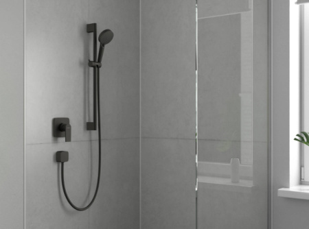 Смеситель для душа Hansgrohe Vernis Shape 71658670 черный матовый фото
