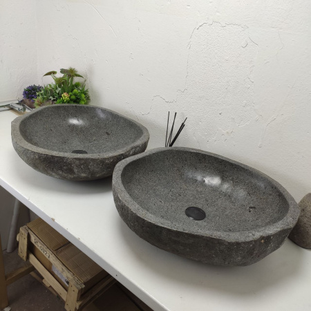 Накладная раковина из речного камня RS01464 БЛИЗНЕЦЫ (54*50*16) фото